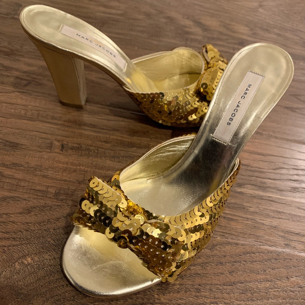 MARC JACOBS gold sequin heel Size 9 WORN